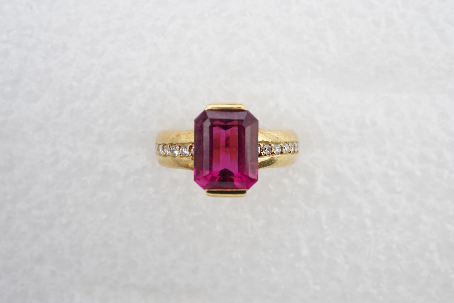 A rubellite tourmaline and diamond ring